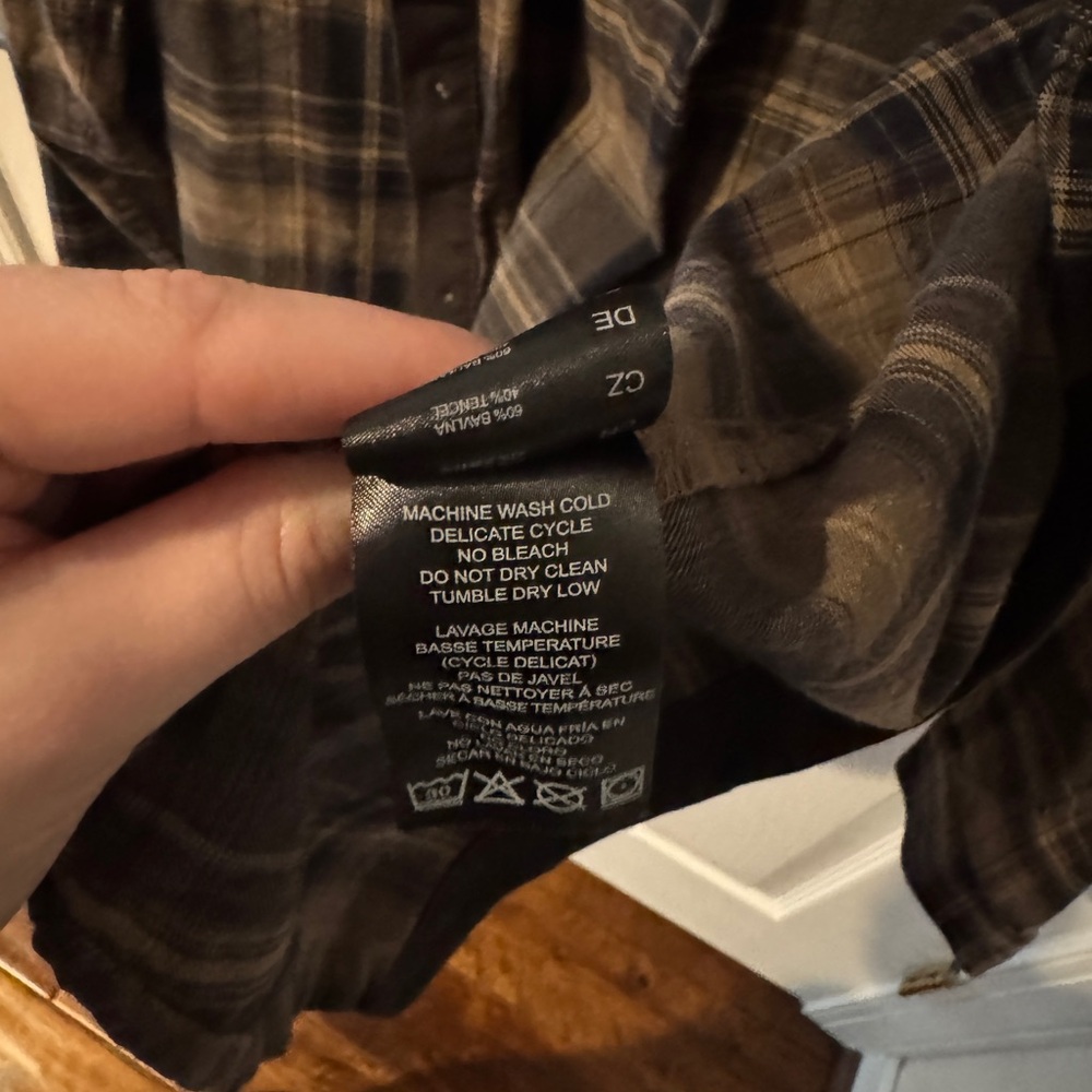 KUHL Men’s Fugitive Flannel - Picture 6 of 6